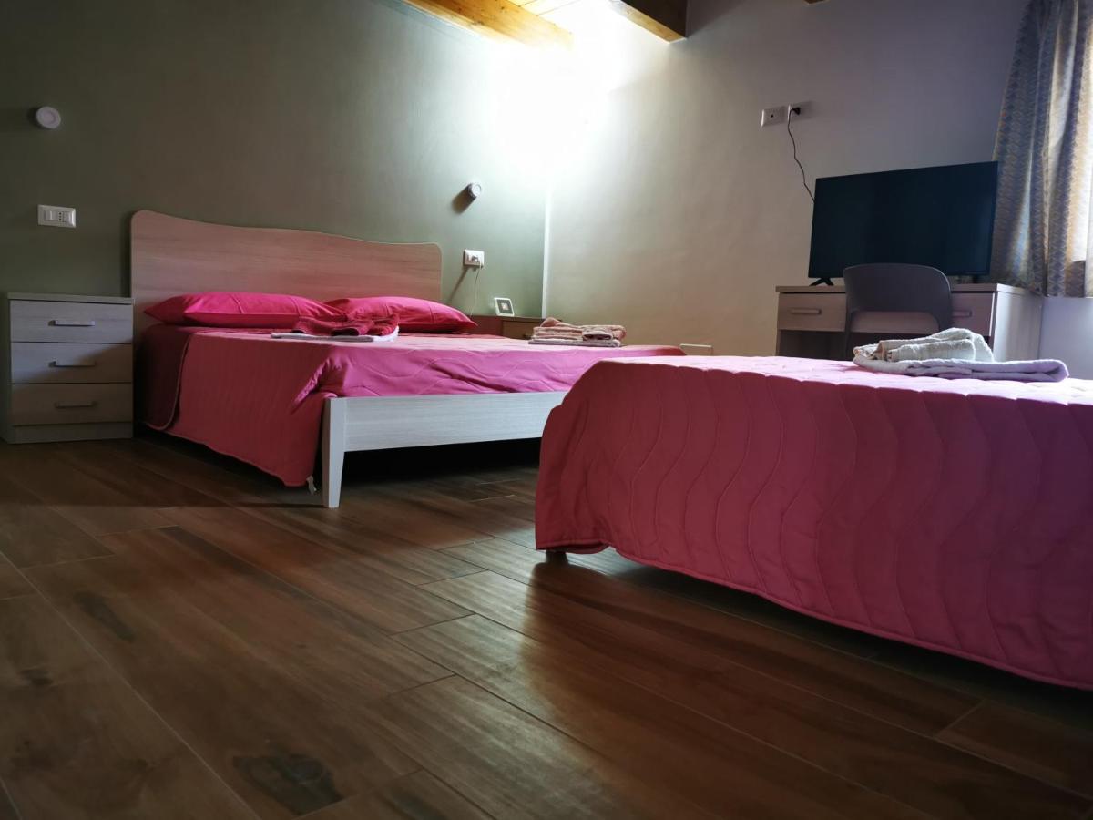 Roccadaspide Agriturismo B&B Il Girasole المظهر الخارجي الصورة